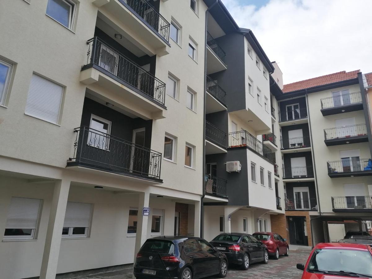 Obrenovac  Nenadovic Apartman מראה חיצוני תמונה